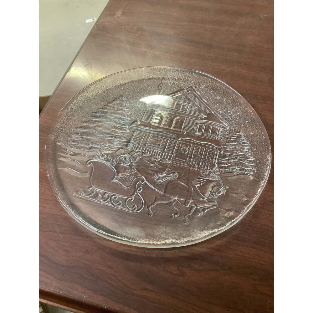 Christmas Plate Platter Embossed Glass Winter Sleigh Ride Holiday Vintage Libbey
